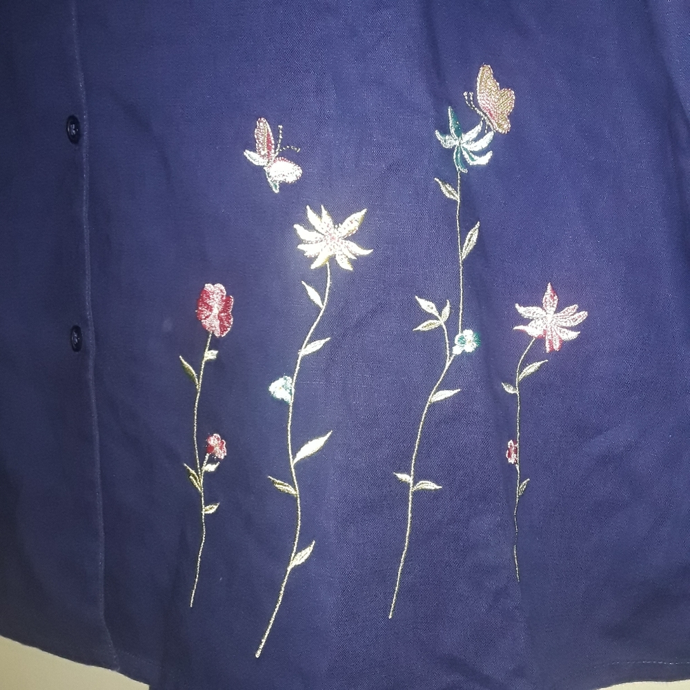 Sport Savy Blue Ahort Sleeve pant set embroidered floral design 1x